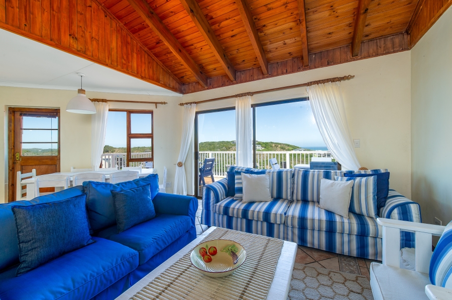 6 Bedroom Property for Sale in Cola Beach Western Cape